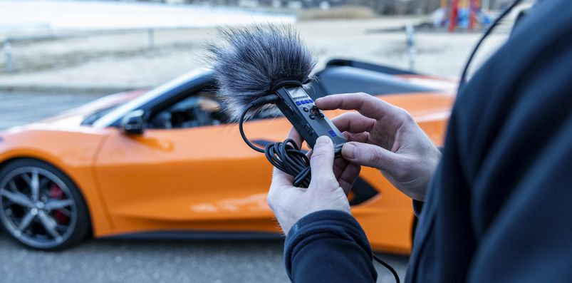 Recording sportscar sounds with the H1essential